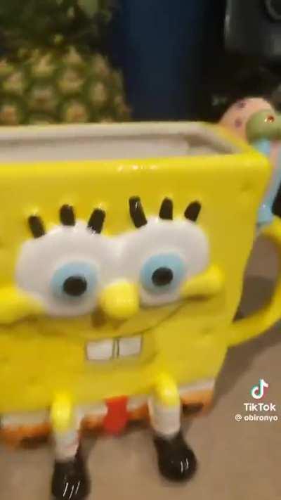 guys i think he’s making tea in the spongecup