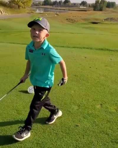 5-year-old golfer hits a hole in one with a perfect swing