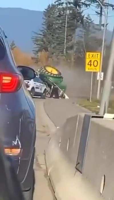 Not everyday you see a tractor getting a pit maneuver. 