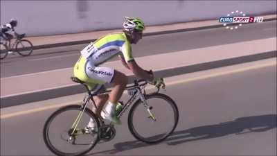 Peter Sagan´s bunny hop at full speed