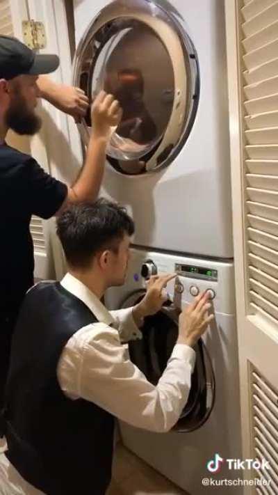 playing megalovania on a washing machine