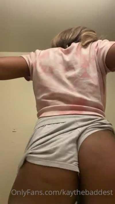 Free vid from her page