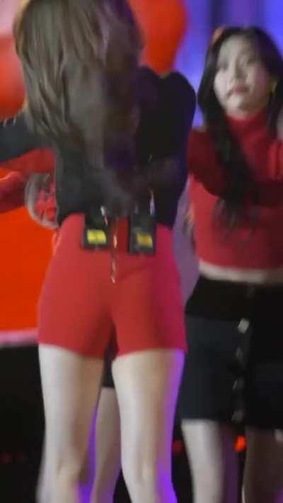 Red Velvet - Irene 🍑