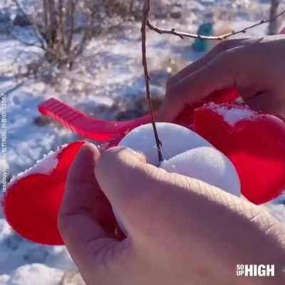 Heart shaped snowballs