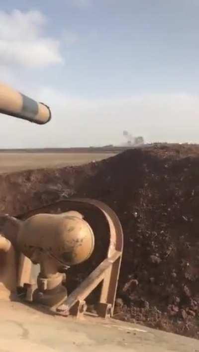 Turkish M60 tank shooting at YPG positions. (Afrin, 2018)