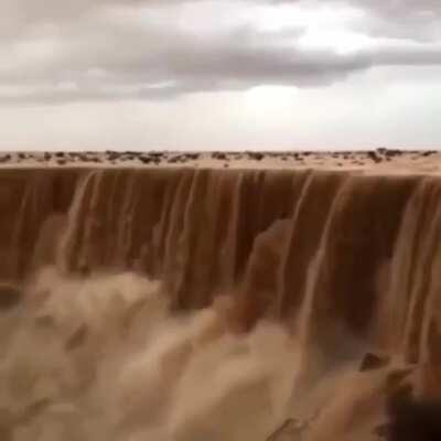 Sandfall in Saudi Arabia