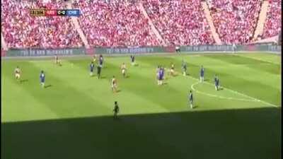 One of my fav Wembley moments: Santi and Mesut running rings around Fabregas