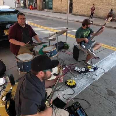 Jazz band pretending to be a cover band…