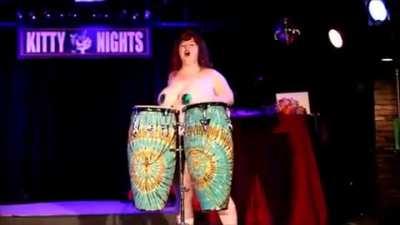 Shake your congas!