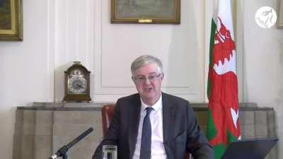 Mark Drakeford likes cheese