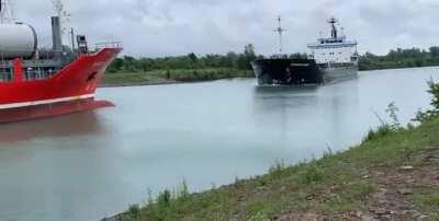 Head-On Collision!! The Alanis and The Florence Spirit Collided Head-On in The Welland Canal Today, (I do NOT own this Footage). Shocking!