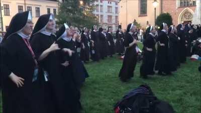 🔥 Jumping Riddim Nuns 🔥