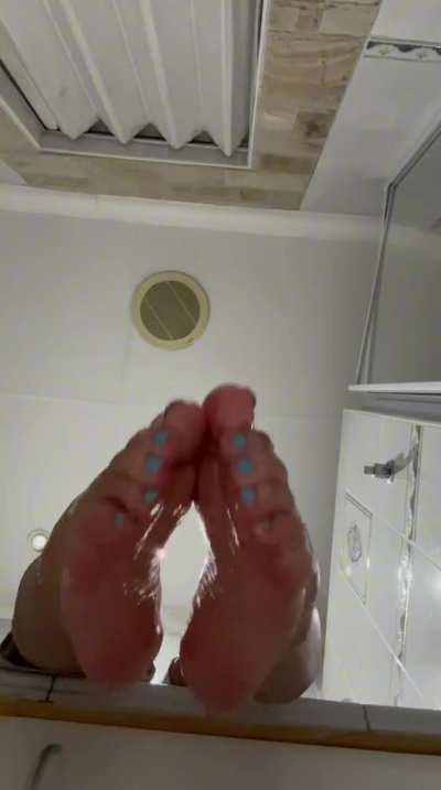 ForThaLoveOfFeet