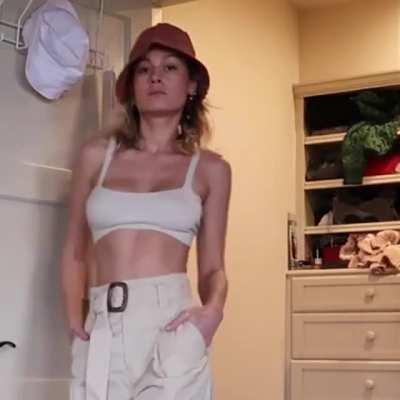 Brie Larson braless in her new video