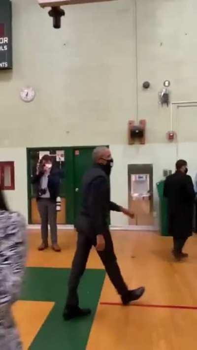 President Obama drains a three-pointer at Biden rally