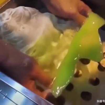 Making fake lettuce which is usually displayed in the windows of restaurants so you 