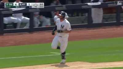 Highlight] Aaron Boone gets tossed and gets his money's worth : r/baseball