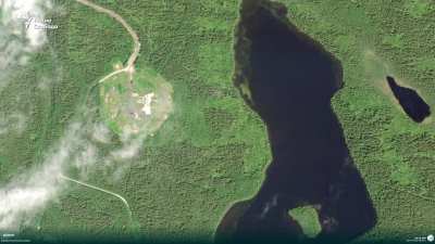 Satellite images show a huge crater and traces of a fire at one of the launch pads at the Plesetsk cosmodrome--Radio Svoboda(ru)(RFE)(more info in the comments)