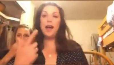 Mother Flashes for Tiktok Live instead of her Daughter Flashing.