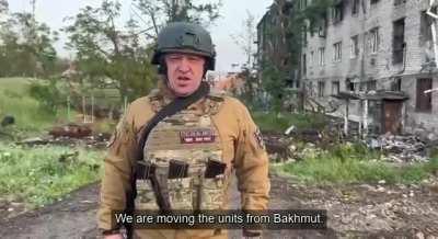 Wagner Group CEO Yevgeny Prigozhin said that his private army had begun withdrawing from Bakhmut. A 3-minute video in which he says that the 