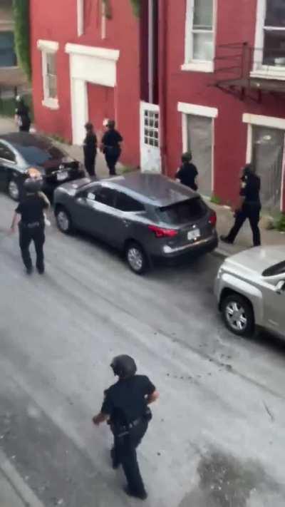 Dude goes all in on Cincinnati Police Department. Asks them to meet him out front for an “agreed upon”.