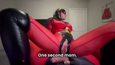 Super Mom and Super Sis take turns sucking and fucking