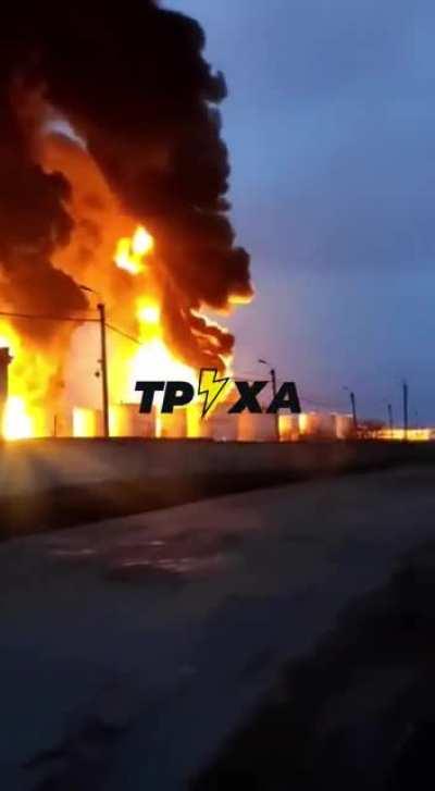 Another video from the &quot;targeted&quot; oil depot in Belgorod, Russia