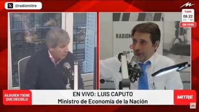 Y si Toto, vos sos el claro ejemplo de que aunque le vivís errando y nos endeudas a 100 años, te vuelven a poner de Ministro de Economía. Increíble lo de este tipo.