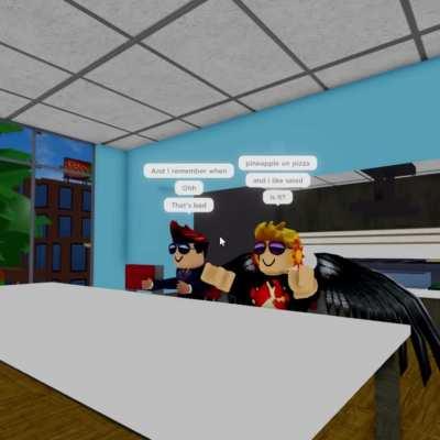 Buff Roblox dude destroys noob copy girl : r/GoCommitDie