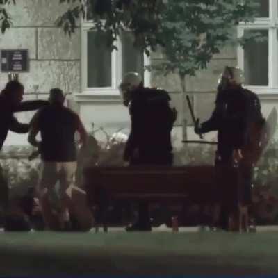 Police brutally beating civilians in Serbia who are sitting on a bench and not even participating in current protest against the president of Serbia(Aleksandar Vučić) in Belgrade.