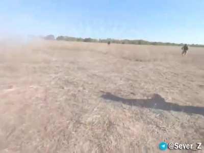 Ukrainian soldiers executed 2 English-speaking soldiers.