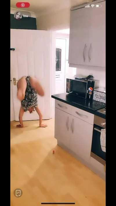 compilation of her handstands, had to cut some out cuz too long, old just haven‘t posted