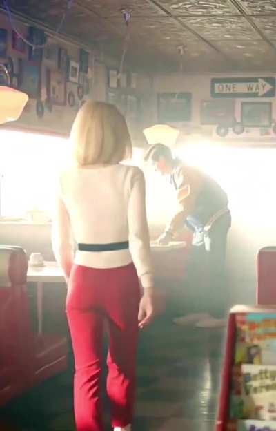 Kiernan Shipka in Riverdale