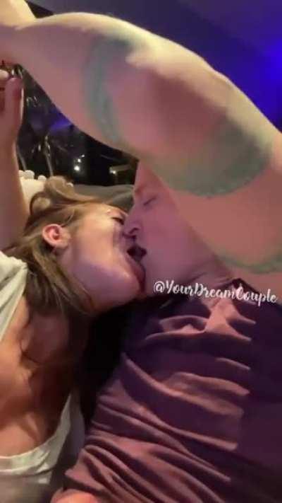 We usually don’t highlight guys orgasming other than their big cumshots. But for women, watching a man lose it is such a turn on!