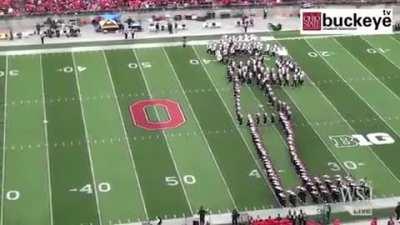 March Band's Tribute to Michael Jackson By doing Moonwalk!!!