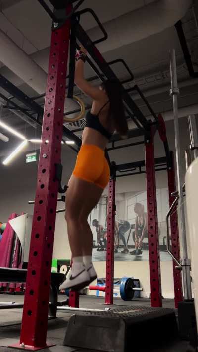 pullups