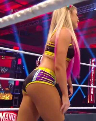 Sexy Lexi