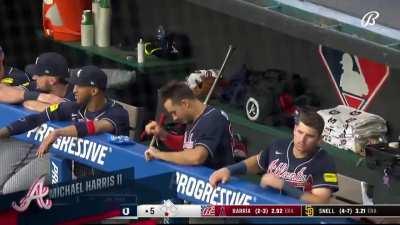 Highlight] Marcell Ozuna hand dances on the Guardians after giving