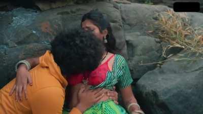 Bharti Jha HOT Boobs Kissing Sex Scene In Rain Basera Ep 09 Ullu