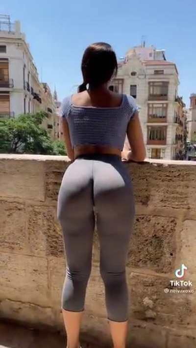 🍑🍑