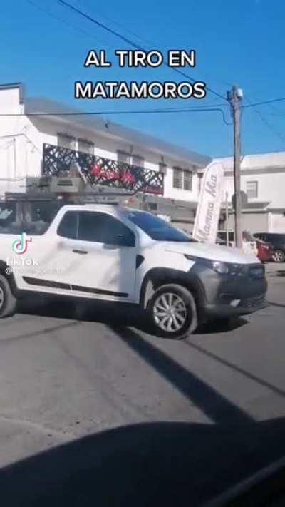 SEDENA (mexican army) patrolling Matamoros looking up for armed ppl