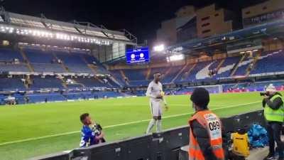 Mendy gives his shirt to a fan and his kid wants to do the same