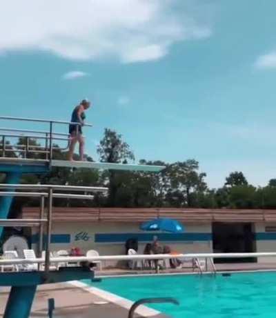 Grandma showed how she was still has perfect form when diving.