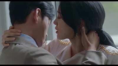 OK-ja yeong kiss scene from Mine kdrama