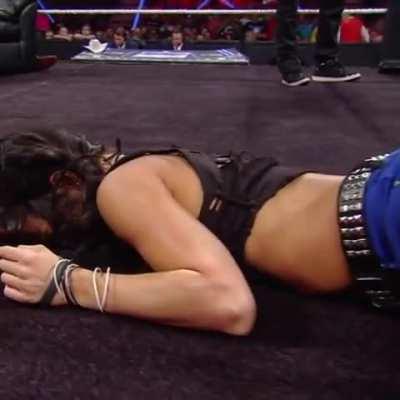 AJ Lee unconscious 