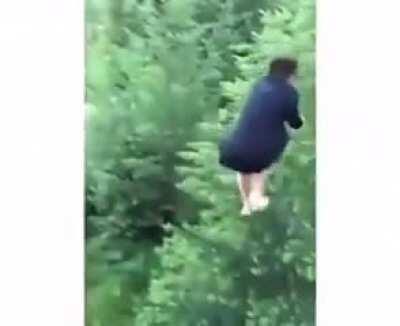 WCGW jumping off a balcony