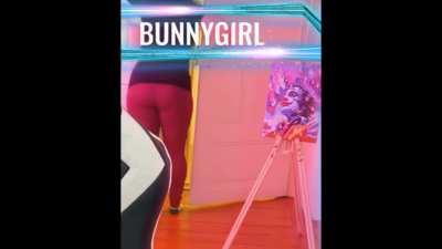 BunnyGirl - Bunnymon TwitchClip-140 🍑