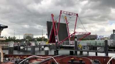 Three-segment folding bridge in Kiel, Germany