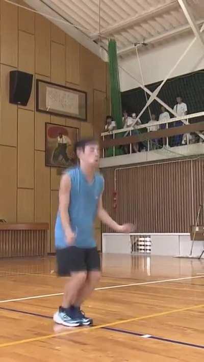 Man sets record for most revolutions (8) in a single jump rope skip