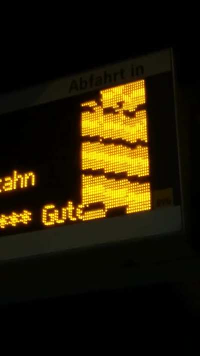 A very agitated Berlin Tram display